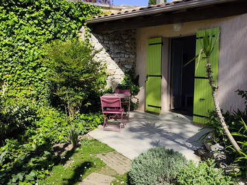 Bed And Breakfast Donzère 108311-8