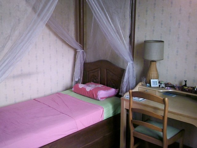 Gastgezin Colombes 40421