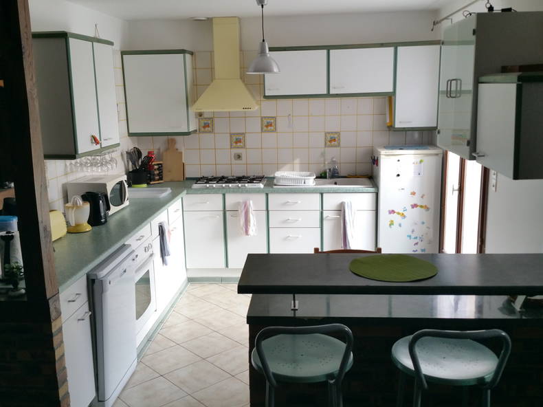 Kolokacja Tourville-la-Rivière 141092-5