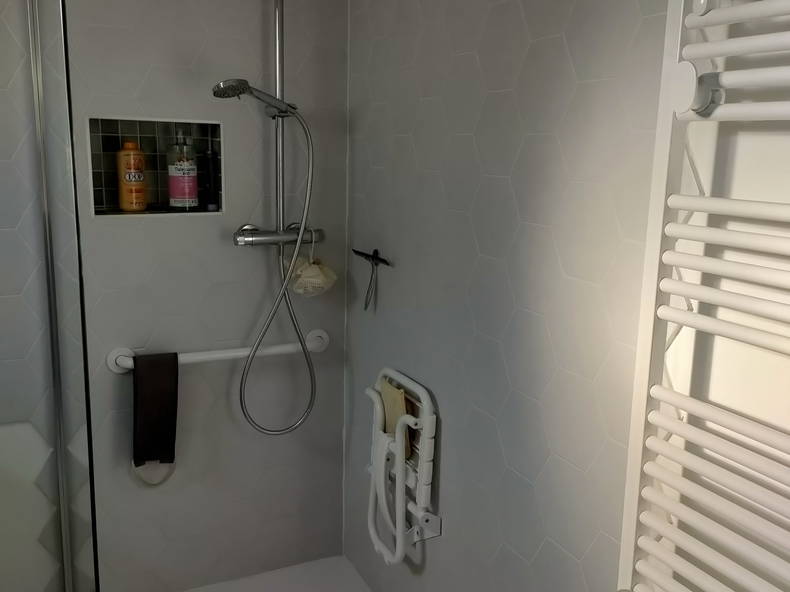 Kolokation Roques 309283-4