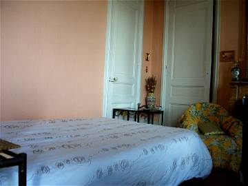 Room For Rent Rouen 48440-1