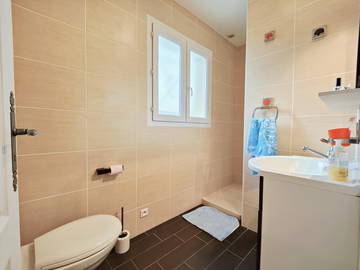 Chambre chez l'habitant à louer à Canéjan - photo 2 : autre pièce-2