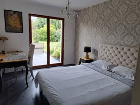 Chambre Avec Douche Et Toilettes Privées