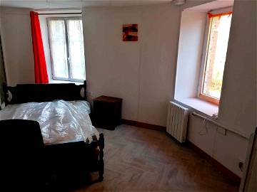 Room For Rent Val-Du-Layon 298110-1