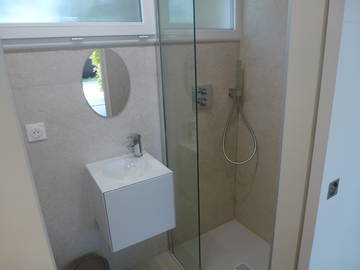 Unterkunft beim Gastgeber zur Miete in Antibes - Foto 6 : Badezimmer-6