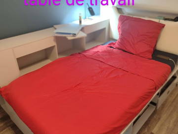 Room For Rent Cergy 456620-1