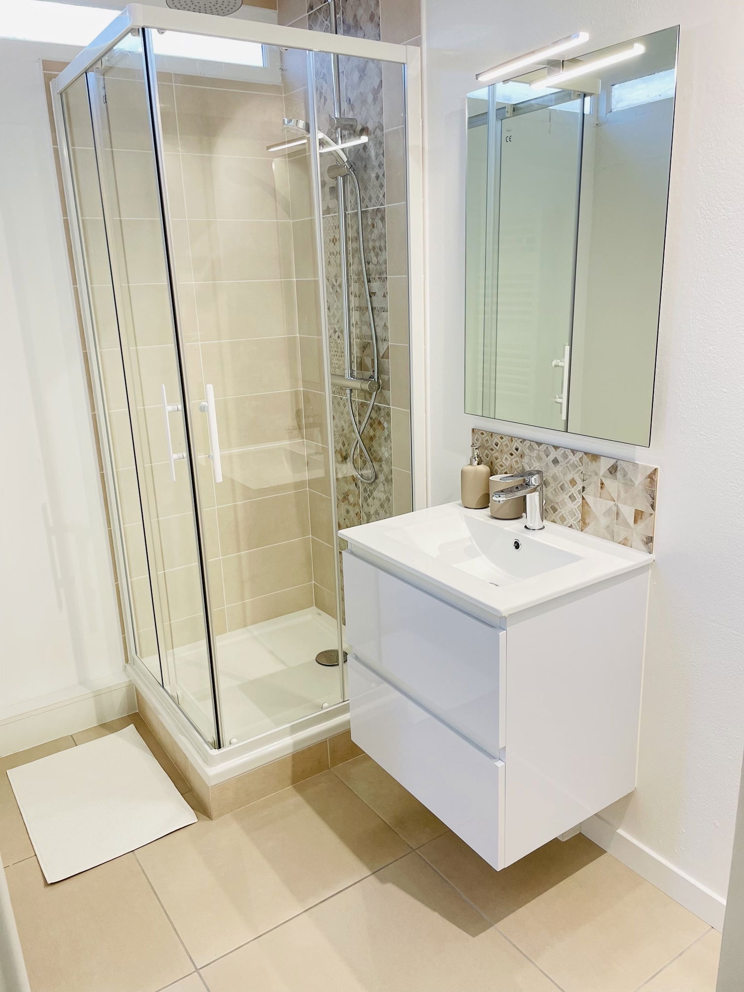 Kolokacja Pau 257540