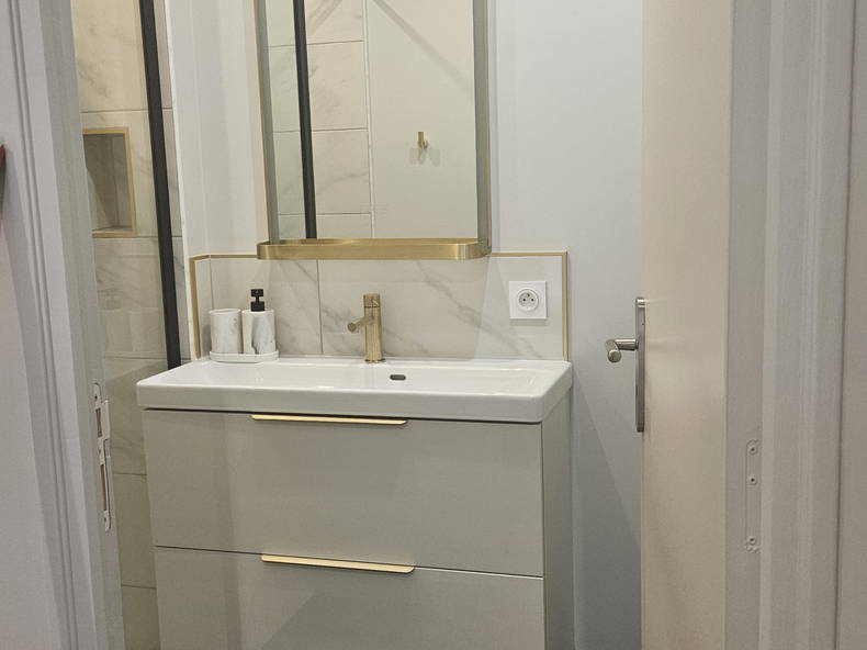 Chambre Chez L'habitant Saint-Germain-des-Prés 677512-2