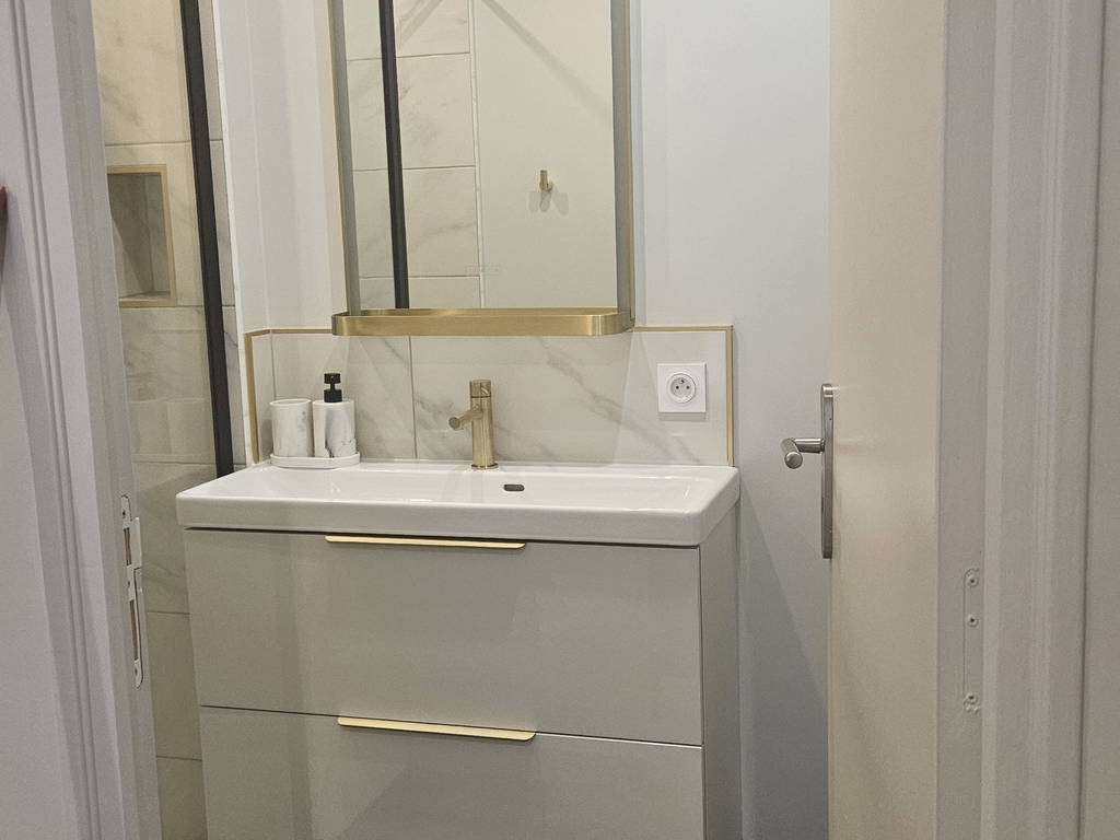 Homestay Saint-Germain-des-Prés 677512-1