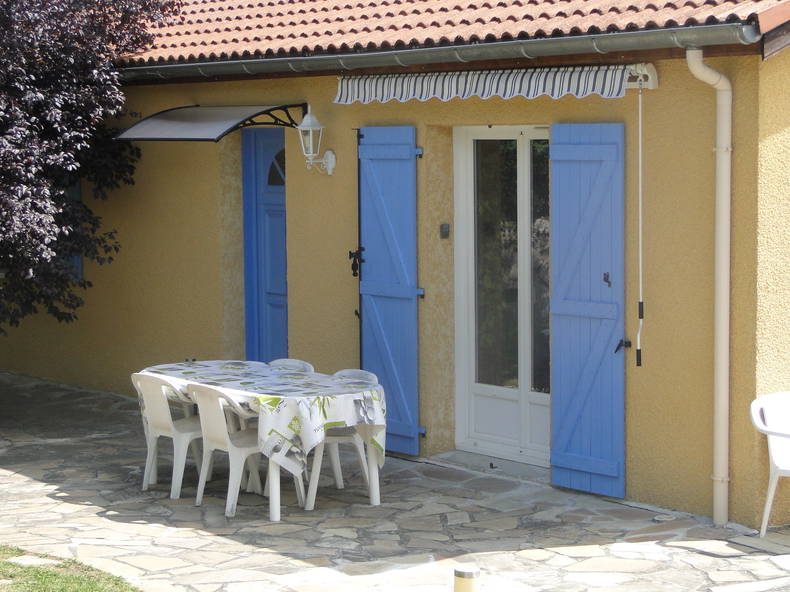 Homestay Unieux 29857-2