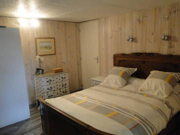 Homestay Unieux 29857-22