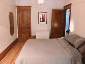 Chambre avec salon privé à louer