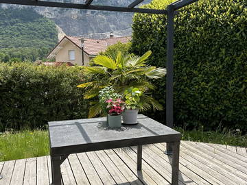 Chambre chez l'habitant à louer à Etrembières - photo 2 : balcon-2