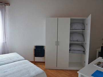 Unterkunft beim Gastgeber zur Miete in La Grande Béroche - Foto 6 : Schlafzimmer-6
