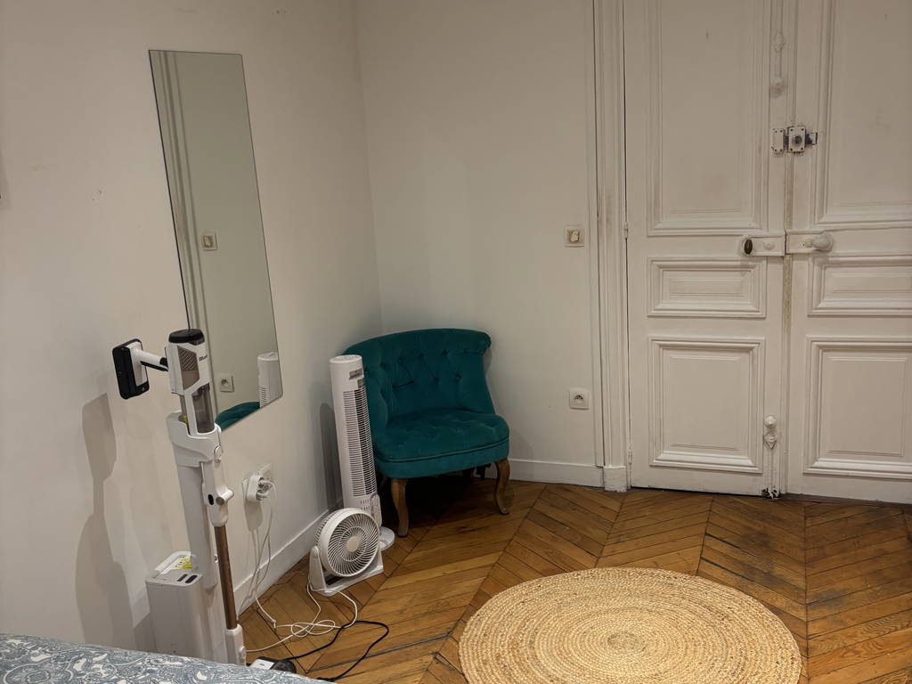 Gästezimmer Paris 668622-1