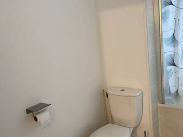 Chambre chez l'habitant à louer à Villeneuve-D'ascq - salle de bain-10