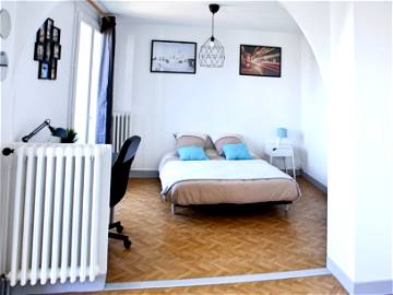 Private Room Toulouse 225620-1