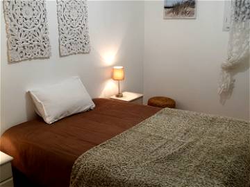 Room For Rent Marseille 331879-1