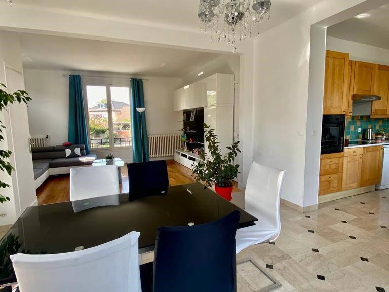 Quedarse En Casa Chelles 436692-4