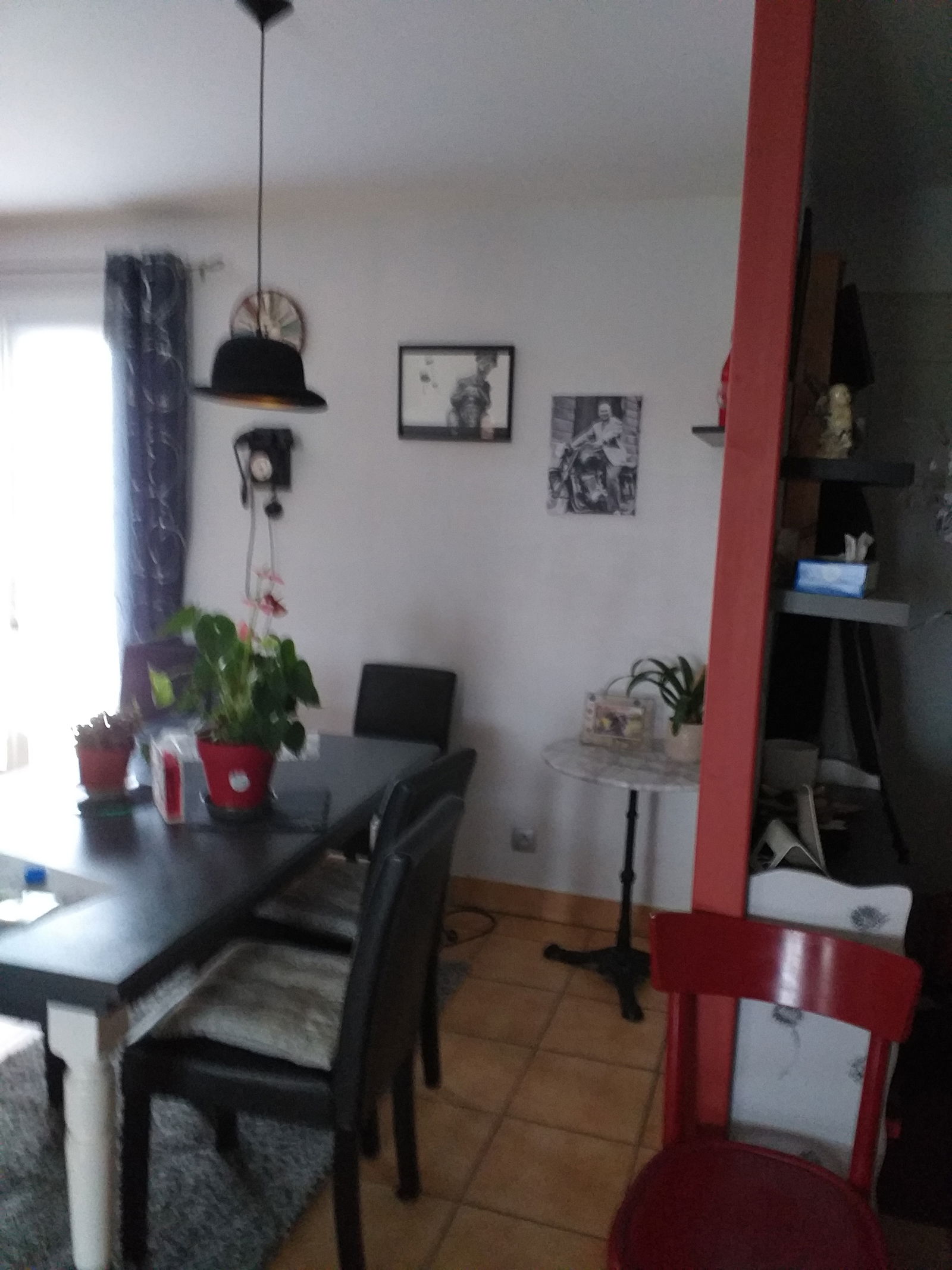 Hemvistelse Bou 255256