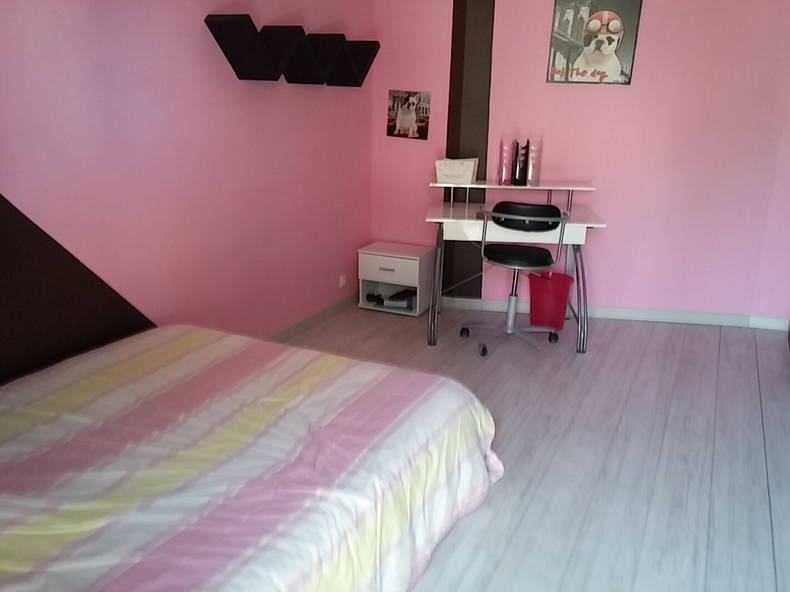 Homestay Dompierre-sur-Mer 110456-1