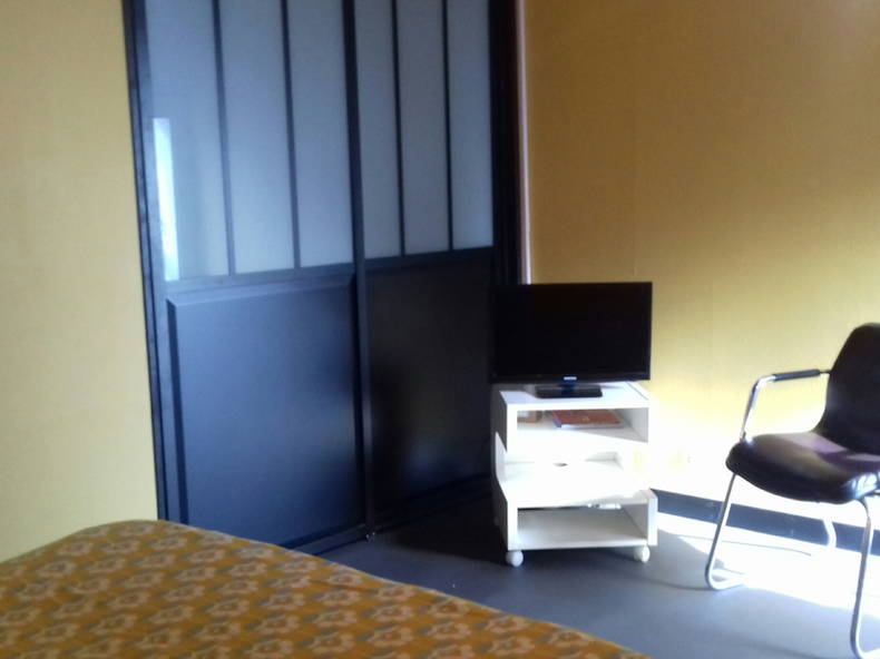 Homestay Plonéour-Lanvern 219134-5