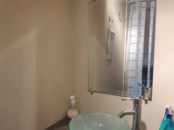 Unterkunft beim Gastgeber zur Miete in Saint-Julien-De-Concelles - Foto 6 : Badezimmer-6