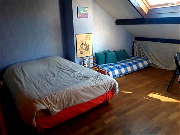 Room For Rent Voisins-Le-Bretonneux 284701-1