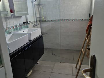 Chambre chez l'habitant à louer à Billère - photo 5 : salle de bain-5