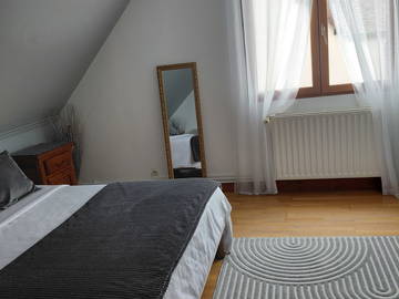 Homestay for rent in Chartres - photo 1: Bedroom-1