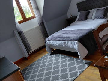 Homestay for rent in Chartres - photo 4: Bedroom-4