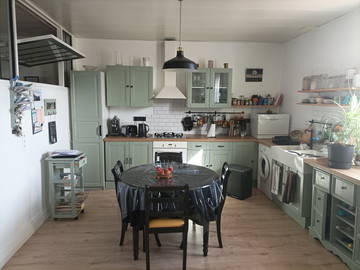 Kamer bij de gastheer te huur in Cubzac-Les-Ponts - foto 3: overige ruimte-3