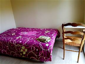 Zimmer in einem Privathaus in Uxeau 71
