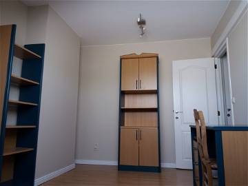 Roomlala | Chambre Chez L'habitant Au Centre De Nivelles (copie)