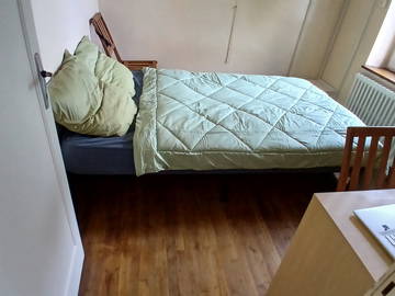 Homestay for rent in Baguer-Morvan - photo 12: Bedroom-12