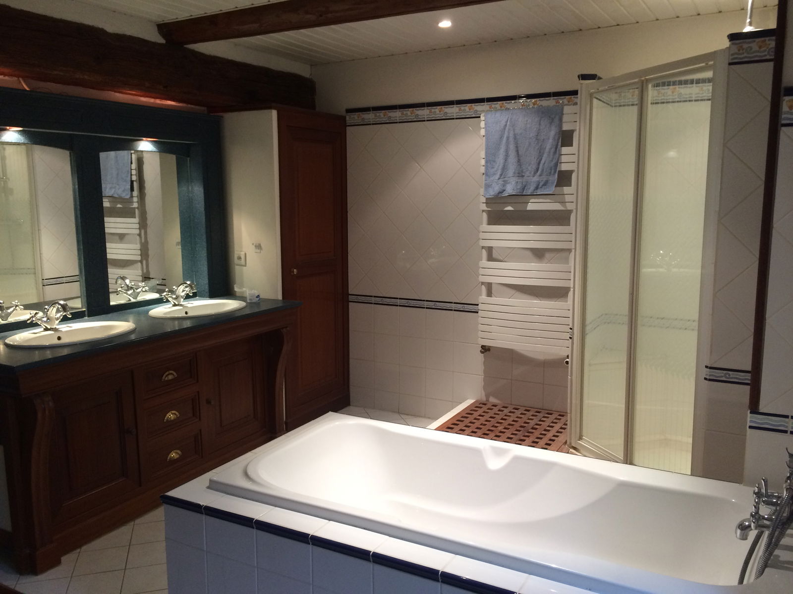 Hemvistelse Camaret-sur-Aigues 136444