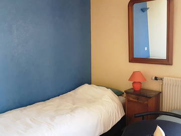 Chambre À Louer Saint-Laurent-Sur-Saône 218535