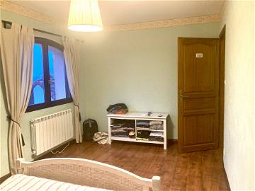 Room For Rent Pouzol 268619