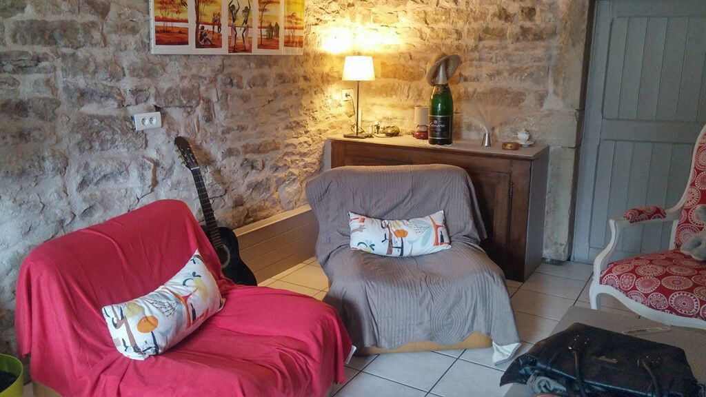 Homestay Esboz-Brest 138603
