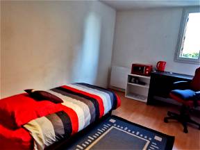 Homestay-student room 18/30 years PER MONTH