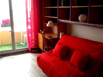 Roomlala | Chambre Chez L'habitant - Grand Balcon Individuel