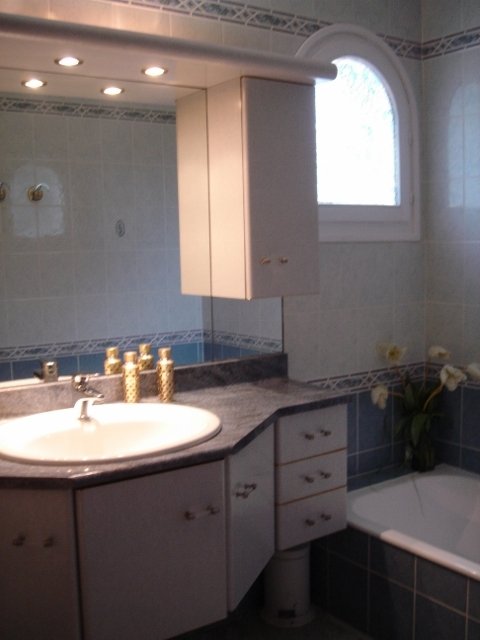 Hospedagem Em Casa De Família Tarascon 74570