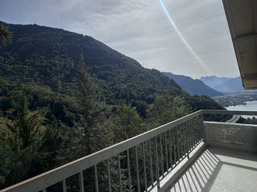 Chambre chez l'habitant à louer à Territet - photo 1 : autre pièce-1