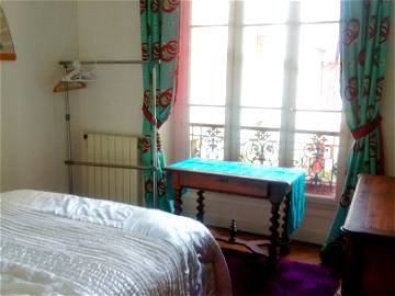 Roomlala | Chambre Class > Appartement Haussmannien (m° Richard-Lenoir)