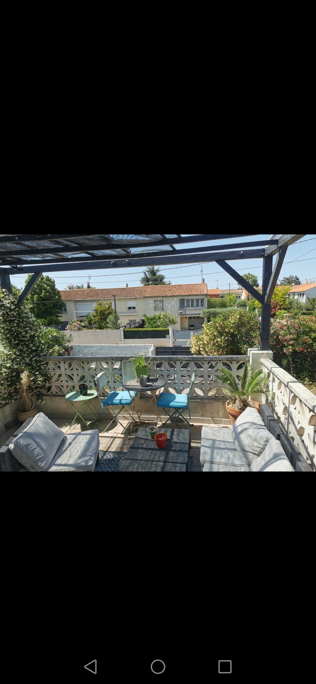 Hemvistelse Nîmes 250219