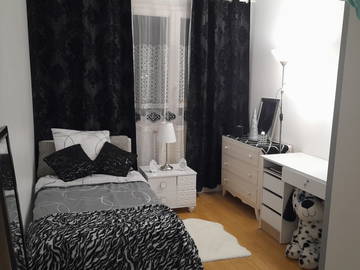 Homestay for rent in Corbeil-Essonnes - photo 6: Bedroom-6