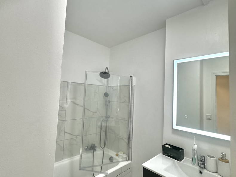 Kolokation Annemasse 518322-4