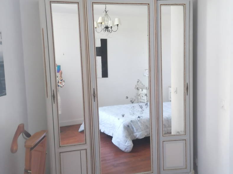 Colocation Thomery 672401-2