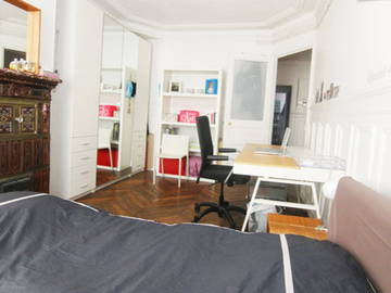 Room For Rent Paris 46606