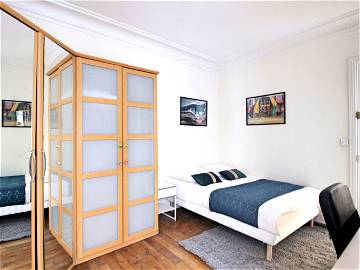 Roomlala | Chambre Confortable Et Chaleureuse– 14m² - PA53